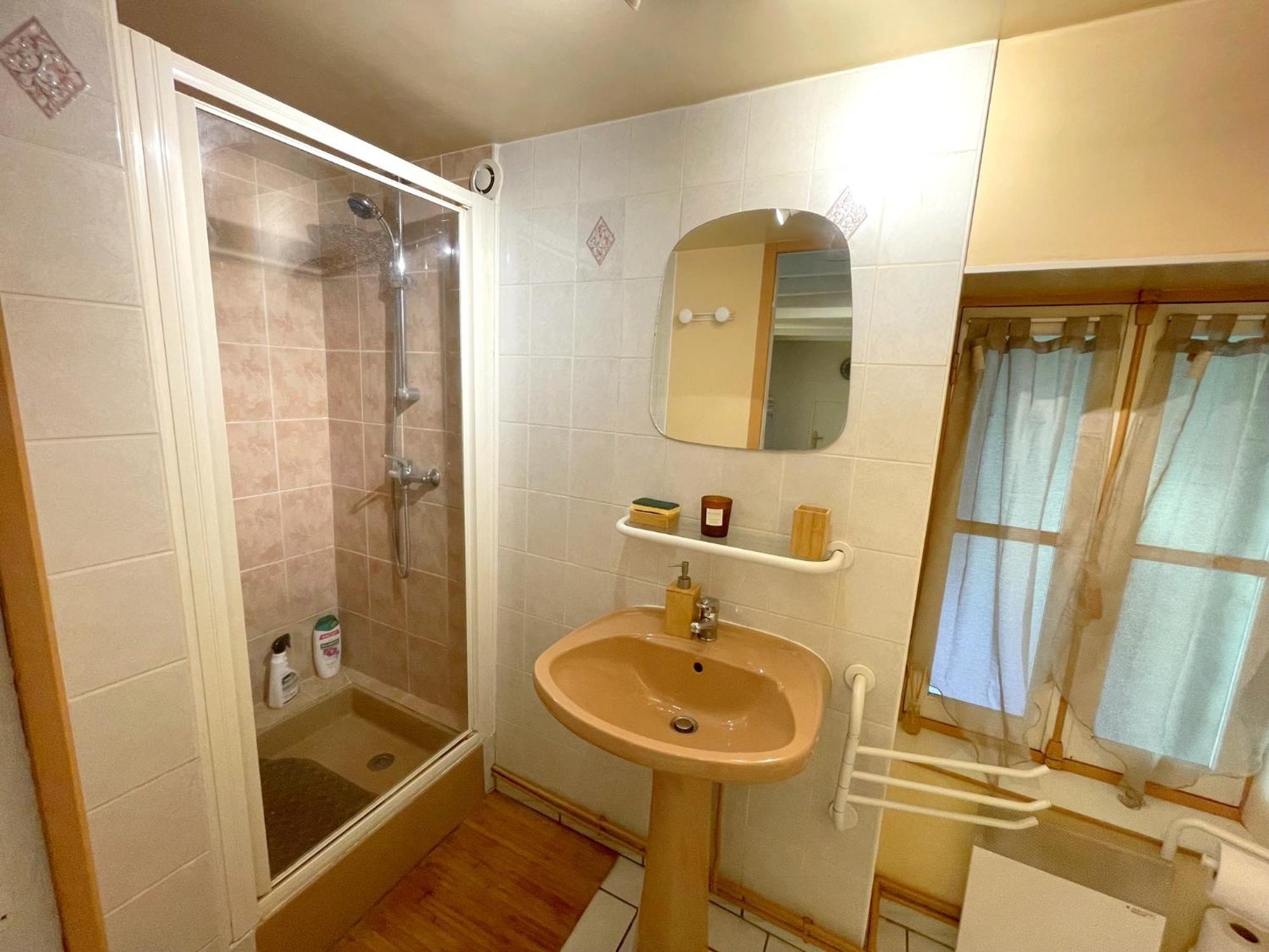 "Sainte Valiere", Appartement Calme Sur Cour Privative, Невер Екстер'єр фото